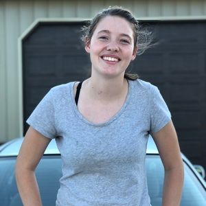 Meet your Posher, Devyn